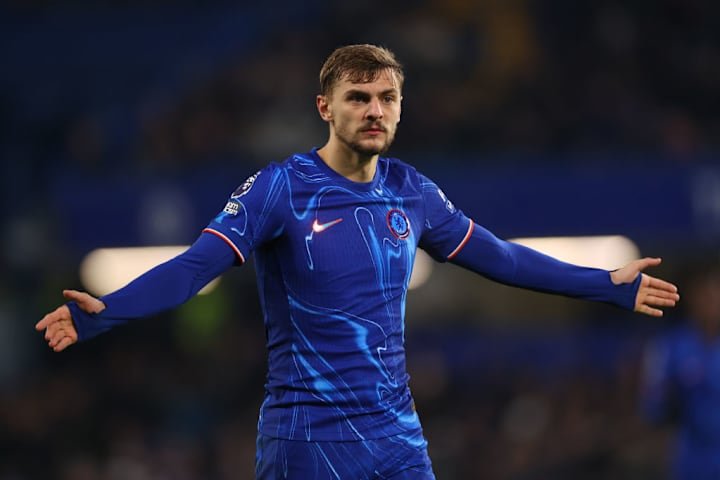 Kiernan Dewsbury-Hall