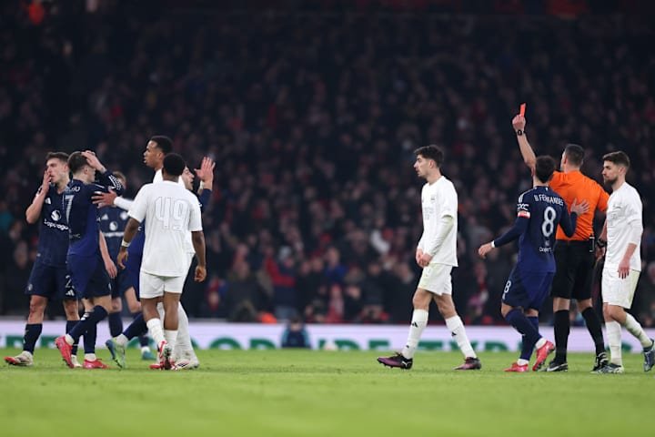 Diogo Dalot, Andrew Madley