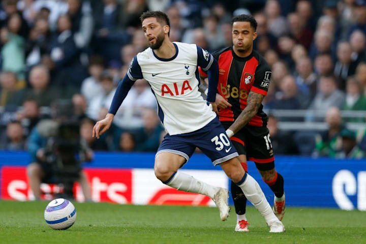 Rodrigo Bentancur, Justin Kluivert