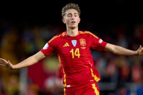 Dean Huijsen made his senior Spain debut during the international break