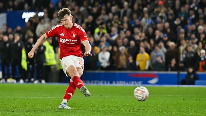 Ryan Yates took the decisive kick for Nottingham Forest