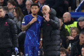 Enzo Maresca (right) had some interesting advice for Jadon Sancho