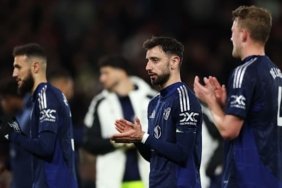 Man Utd are aiming to bounce back from midweek disappointment against Man City