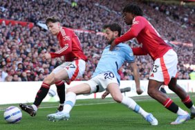 Honours even at Old Trafford