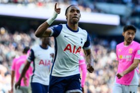 Tottenham can sign Mathys Tel permanently this summer