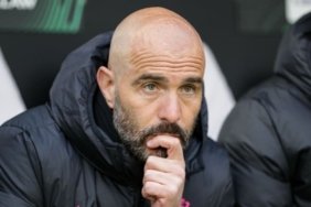 Enzo Maresca is struggling to connect with the Chelsea fanbase