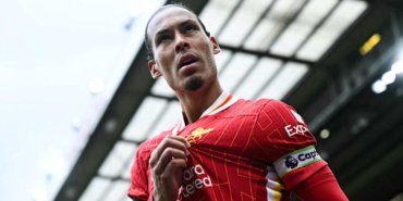 Van Dijk remains tied to Liverpool
